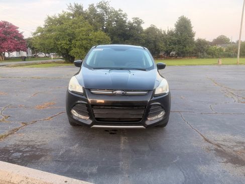 Used 2015 Ford Escape SE FWD image 16