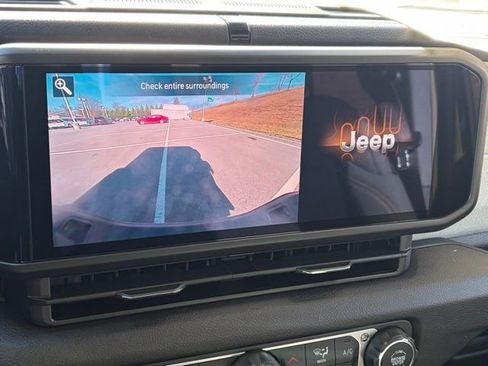 New 2026 Jeep Gladiator Sport AWD/4WD image 21