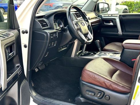 Used 2017 Toyota 4Runner Limited RWD image 12