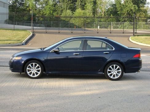 Used 2007 Acura TSX w/ Navigation FWD image 6