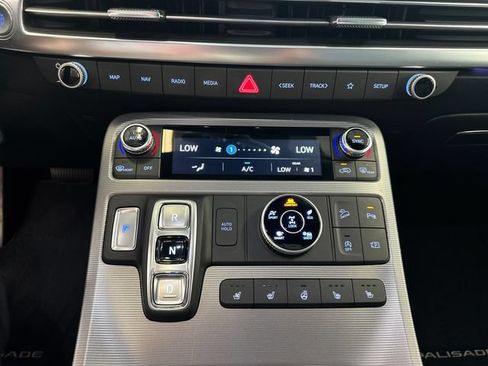 Used 2024 Hyundai Palisade Calligraphy AWD/4WD image 34
