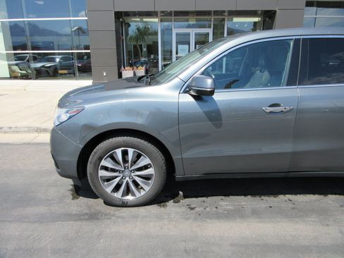 Used 2016 Acura MDX SH-AWD w/ Technology Package image 2