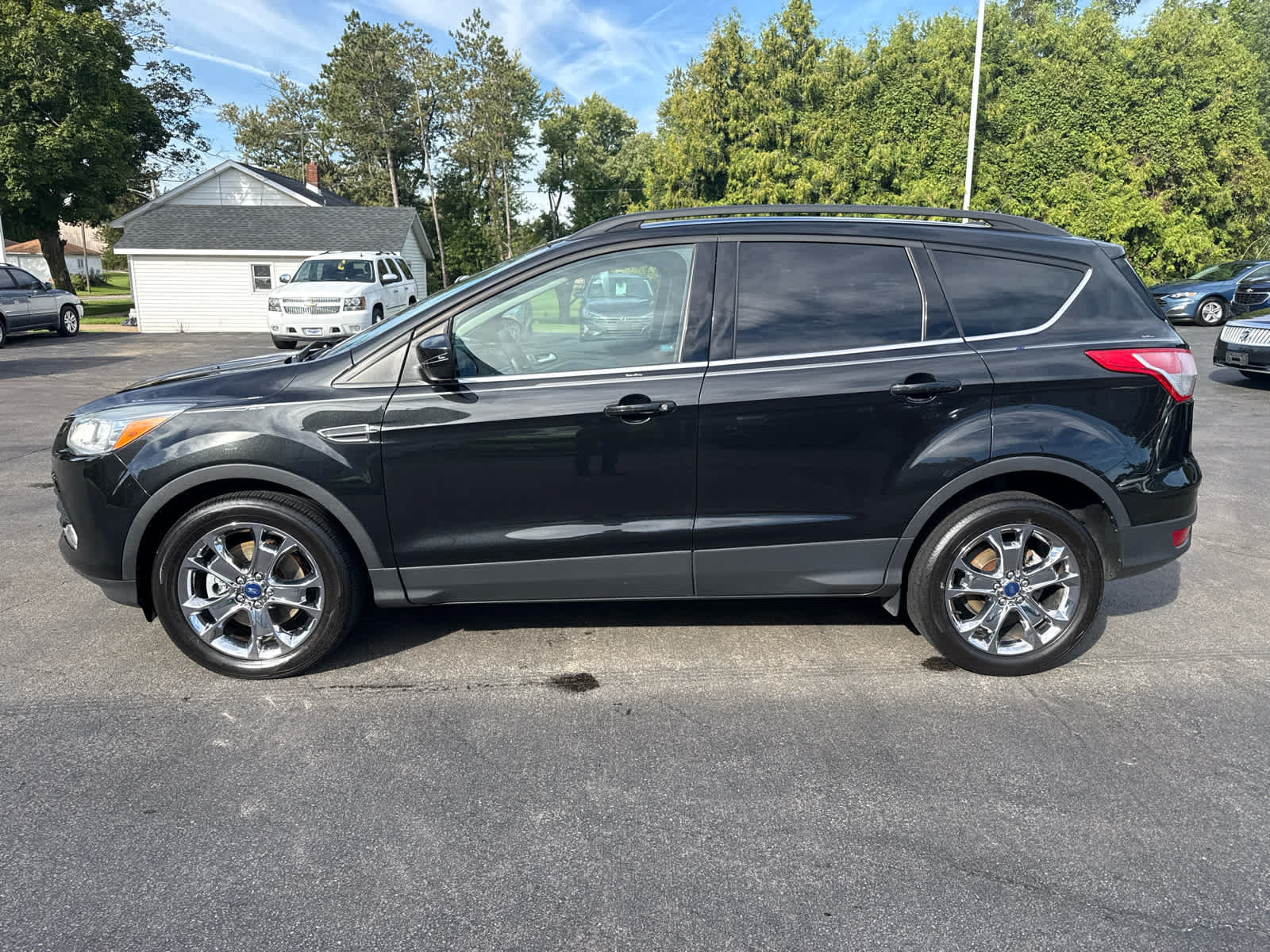 Used 2014 Ford Escape SE w/ Equipment Group 201A AWD/4WD image 6