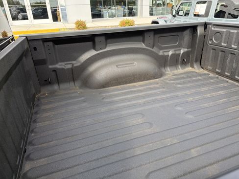 Used 2022 RAM 1500 Big Horn AWD/4WD image 21
