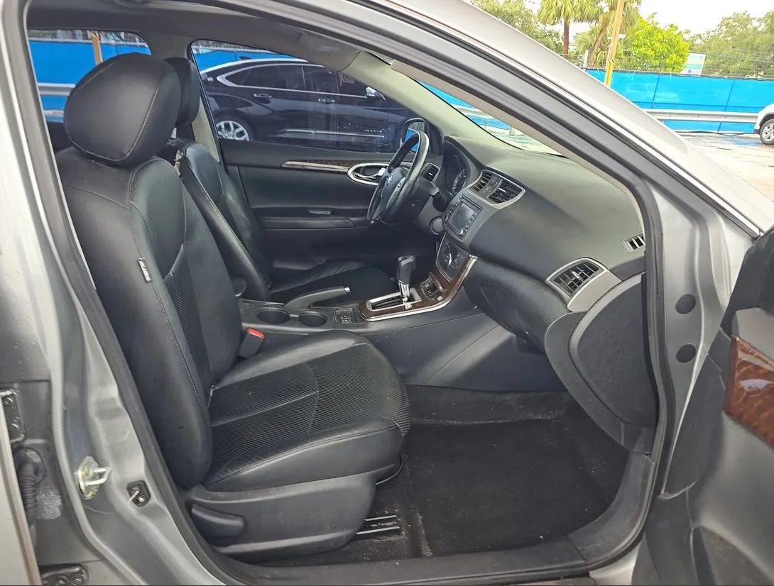 Used 2013 Nissan Sentra SL w/ Premium Pkg FWD image 8