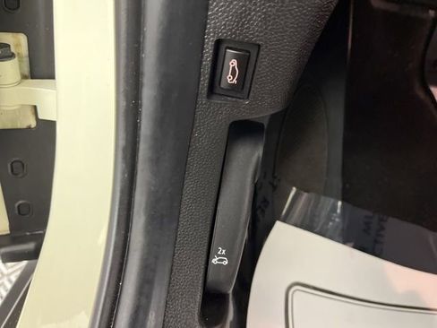 Used 2023 MINI Cooper S image 33