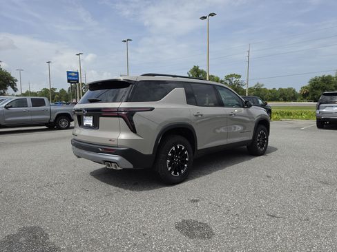 New 2026 Chevrolet Traverse Z71 w/ Driver Confidence Package AWD/4WD image 5