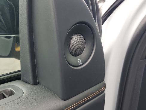 New 2026 Lincoln Navigator Black Label image 9