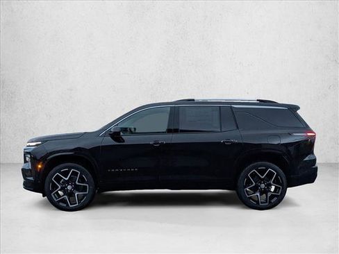 New 2026 Chevrolet Traverse High Country w/ LPO, Floor Liner Package image 9