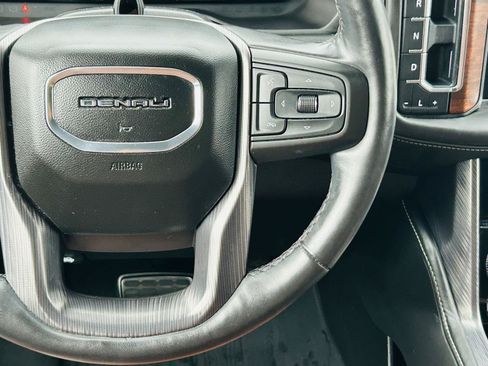 Used 2023 GMC Yukon XL Denali Ultimate w/ LPO, Floor Liner Package AWD/4WD image 27