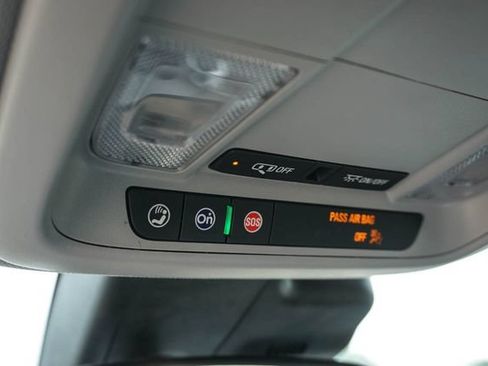 Used 2023 Chevrolet Malibu LT FWD image 17