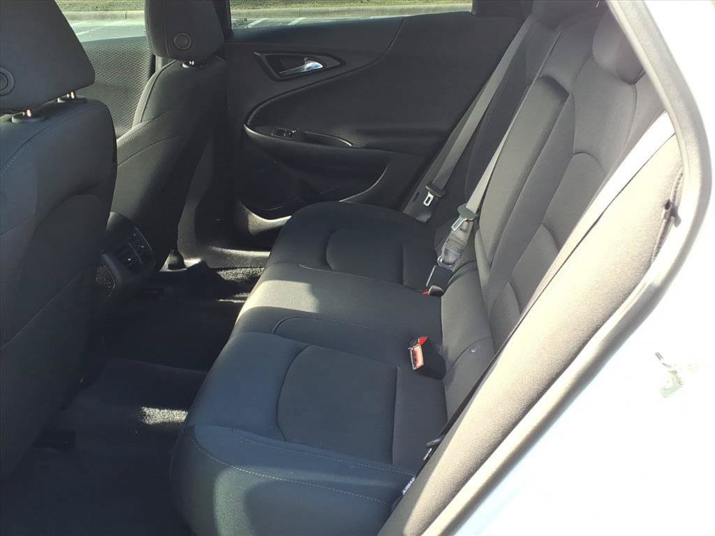 Used 2025 Chevrolet Malibu LT FWD image 21
