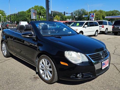 Used 2011 Volkswagen Eos Komfort FWD image 9