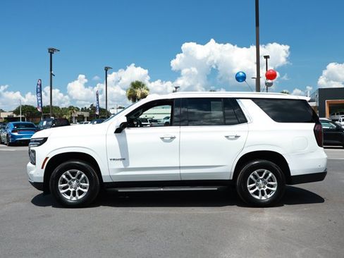 Used 2025 Chevrolet Tahoe LT RWD image 9