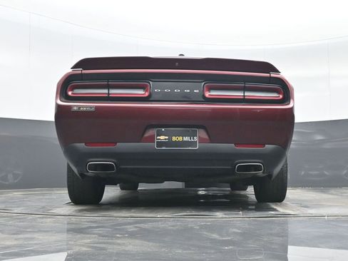 Used 2020 Dodge Challenger SXT image 36