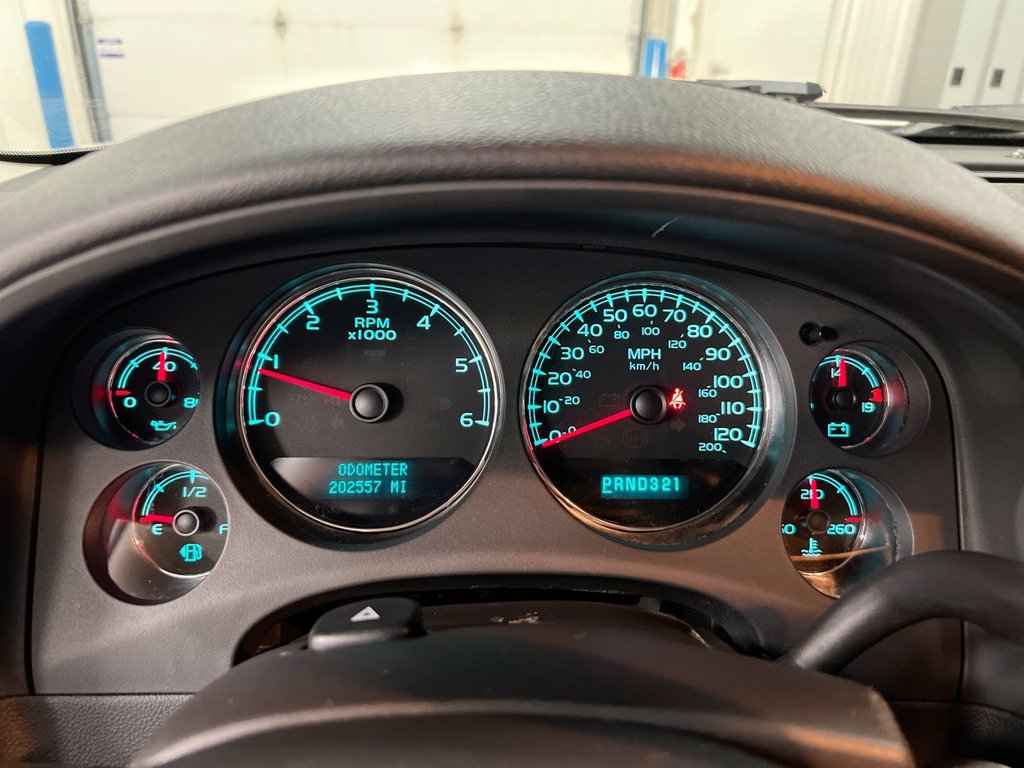 Used 2007 Chevrolet Tahoe LT w/ LT Preferred Equipment Group AWD/4WD image 12