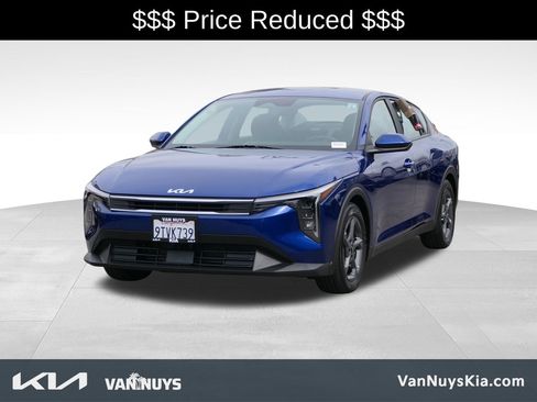 Used 2025 Kia K4 LXS image 7