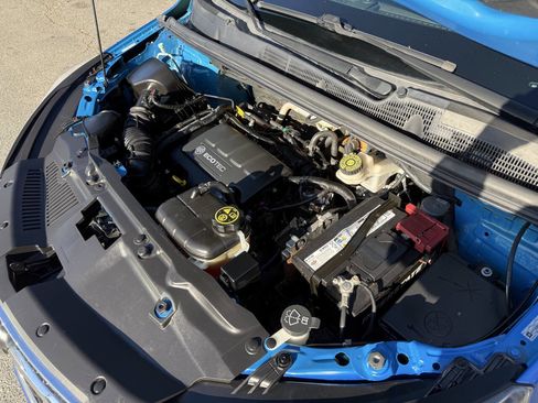 Used 2018 Buick Encore Essence image 27