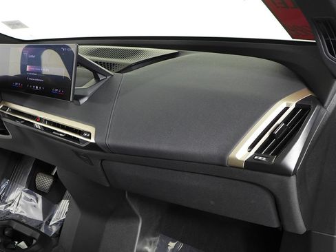 Used 2024 BMW iX xDrive50 w/ Sport Package AWD/4WD image 13