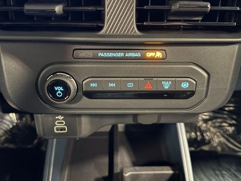 New 2026 Ford Maverick XL FWD image 24
