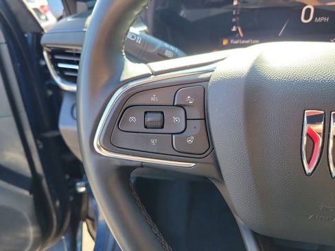 Used 2024 Buick Envista Sport Touring w/ Convenience I Package FWD image 18