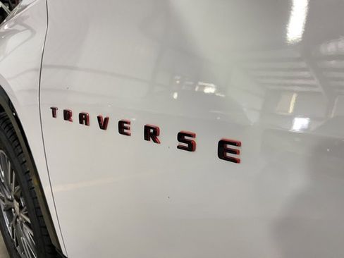 Used 2019 Chevrolet Traverse Premier w/ Redline Edition image 32