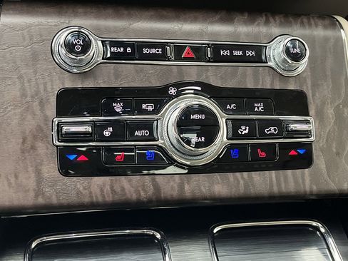 Used 2024 Lincoln Aviator Reserve w/ Equipment Group 201A image 24