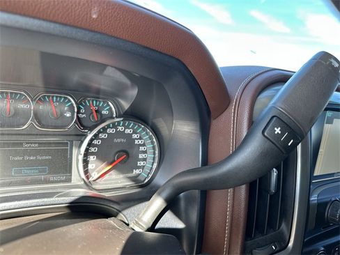 Used 2016 Chevrolet Silverado 1500 High Country w/ High Country Premium Package image 23