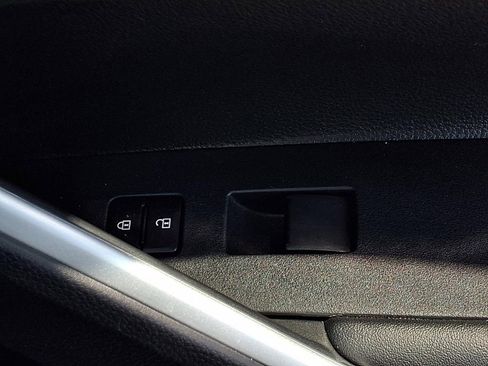 Certified 2024 Toyota Corolla Cross XLE w/ Convenience Package image 26