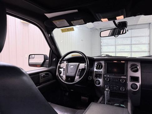 Used 2015 Ford Expedition EL Limited w/ Equipment Group 301A AWD/4WD image 31