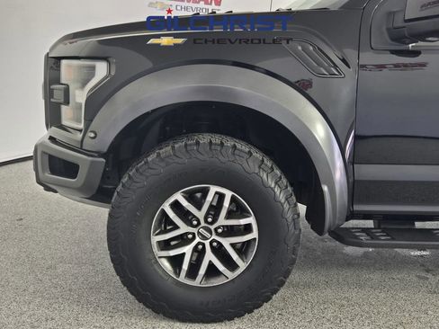 Used 2017 Ford F150 Raptor w/ Equipment Group 802A Luxury image 8