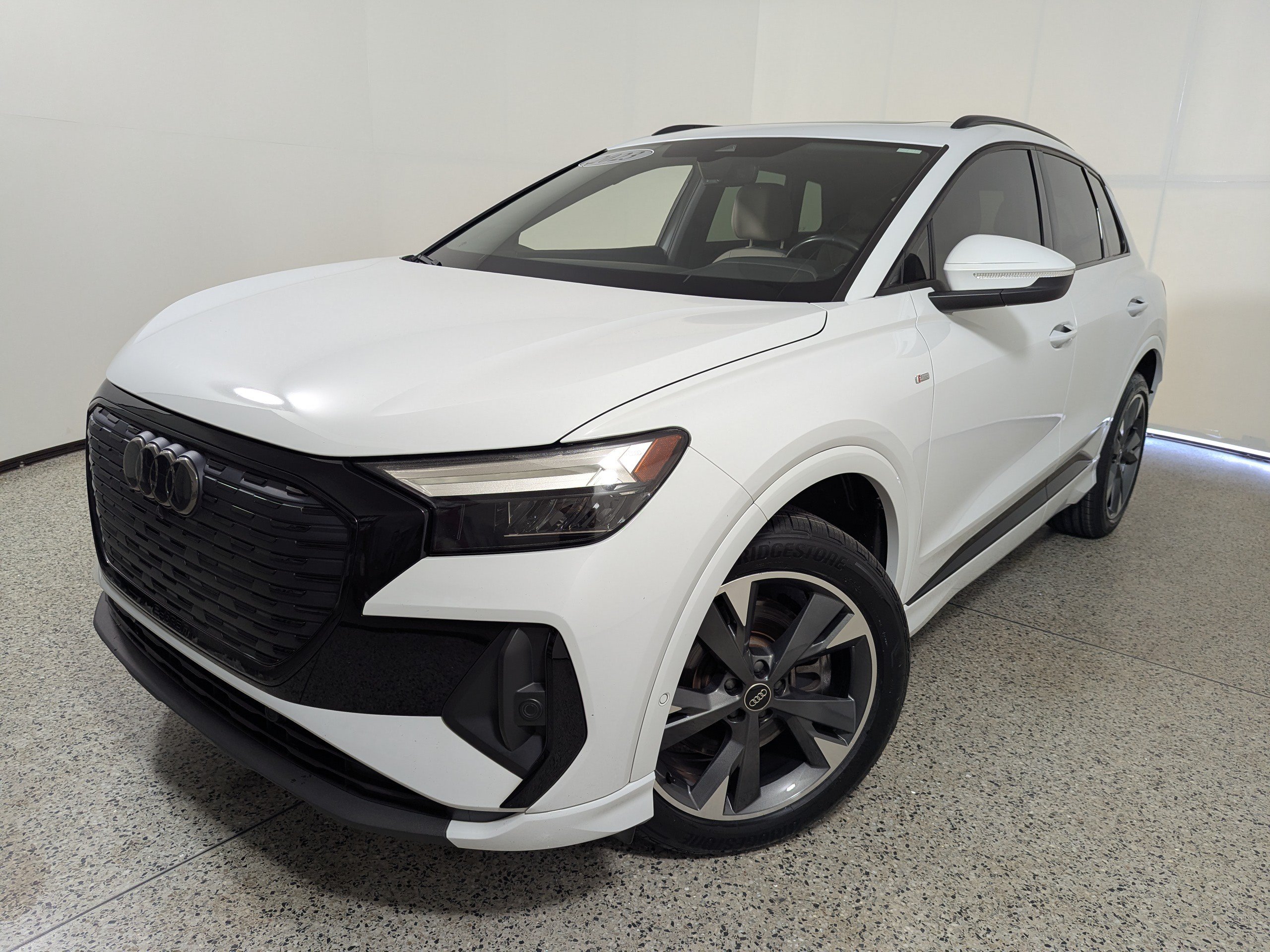 Certified 2023 Audi Q4 e-tron Premium Plus w/ Premium Plus AWD/4WD image 22