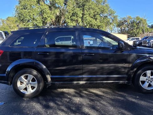 Used 2012 Dodge Journey SXT image 6