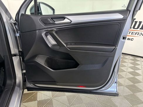 Used 2024 Volkswagen Tiguan S image 25