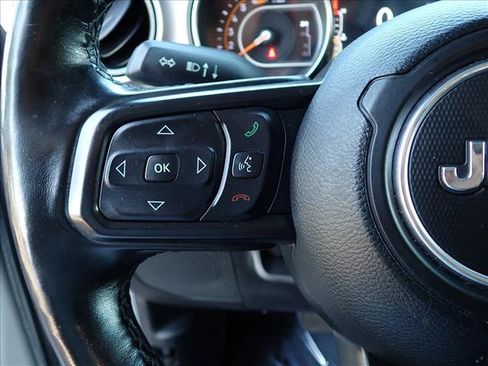 Used 2021 Jeep Wrangler Unlimited Sport AWD/4WD image 13