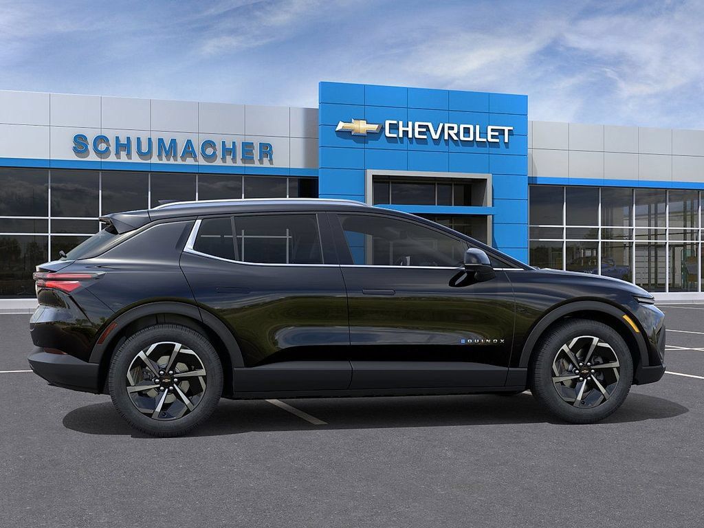 New 2026 Chevrolet Equinox EV LT FWD image 5