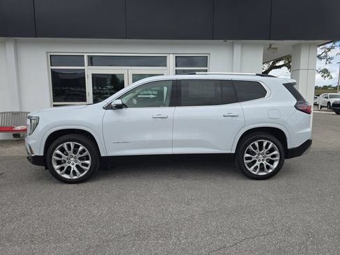 New 2026 GMC Acadia Denali w/ Super Cruise Package FWD image 4