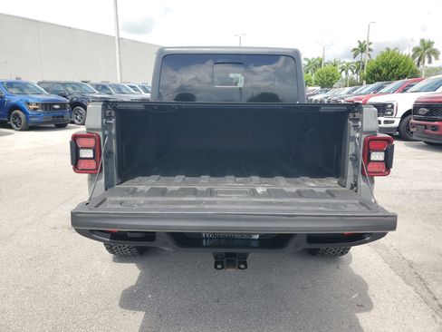 Used 2021 Jeep Gladiator Overland w/ Popular Equipment Package image 11