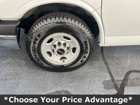 Used 2016 GMC Savana 3500 image 10