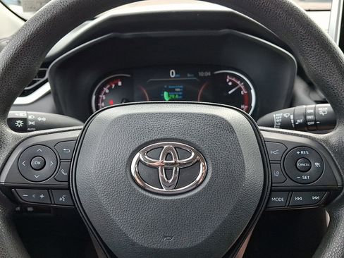 Certified 2023 Toyota RAV4 XLE image 18