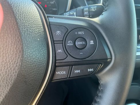 Used 2024 Toyota Corolla SE image 21