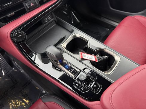 Used 2022 Lexus NX 350 h AWD image 16