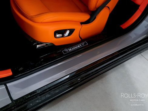 Used 2025 Rolls-Royce Spectre Black Badge w/ Spectre Enhancement Package image 20