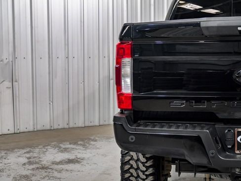 Used 2019 Ford F250 Lariat w/ Lariat Ultimate Package image 52