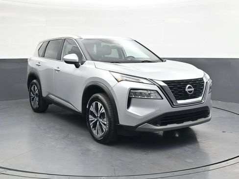 Used 2023 Nissan Rogue SV AWD/4WD image 2
