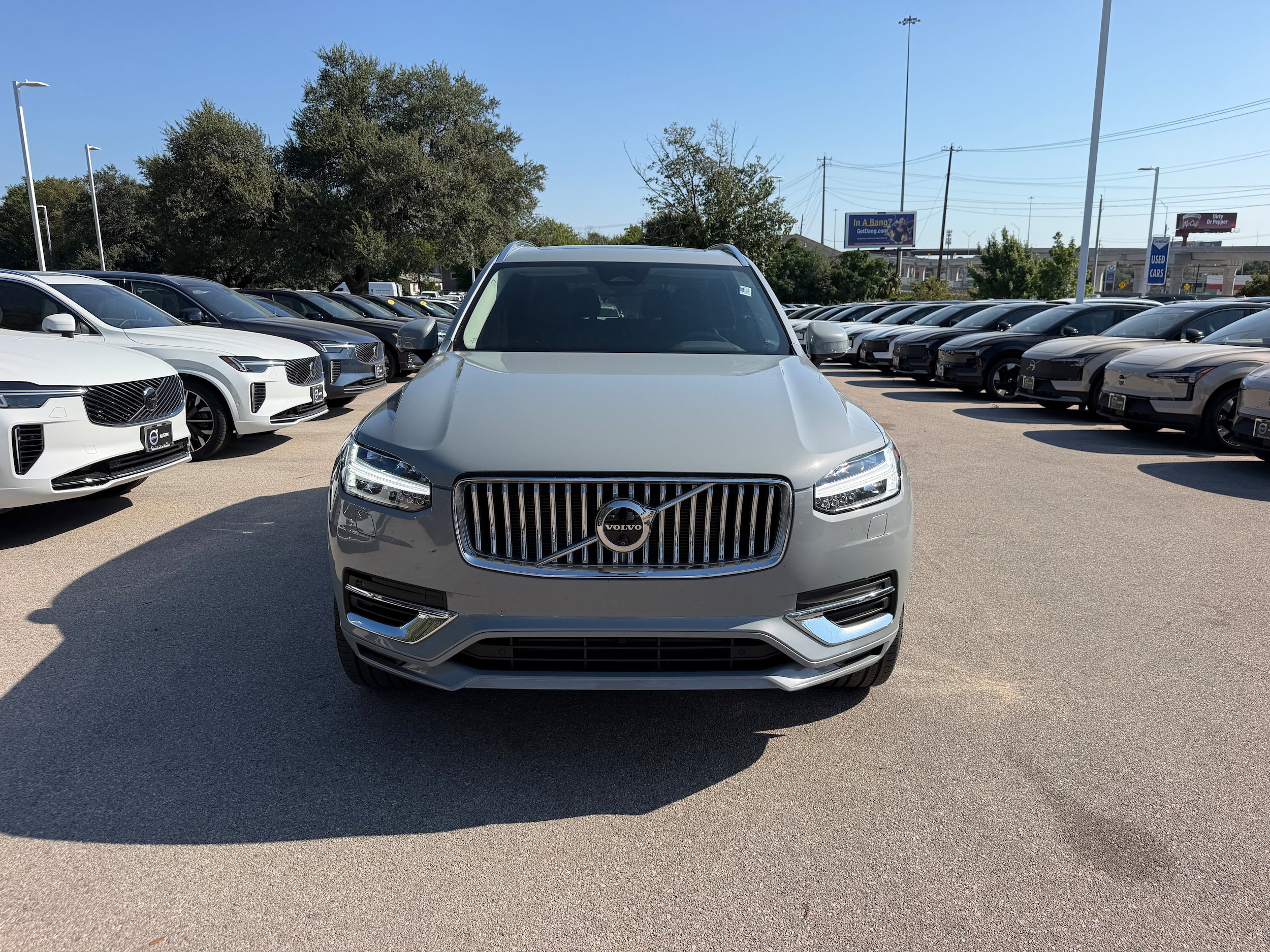 Certified 2024 Volvo XC90 T8 Plus w/ Protection Package Premier AWD/4WD image 8