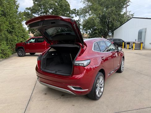Used 2023 Buick Envision Avenir AWD/4WD image 33