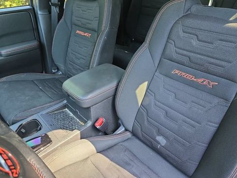 Used 2024 Nissan Frontier PRO-4X w/ Pro Convenience Package AWD/4WD image 14