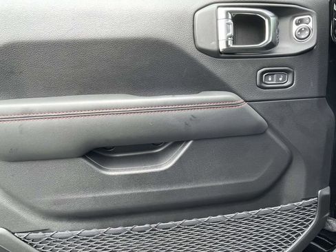 New 2025 Jeep Gladiator Rubicon image 26