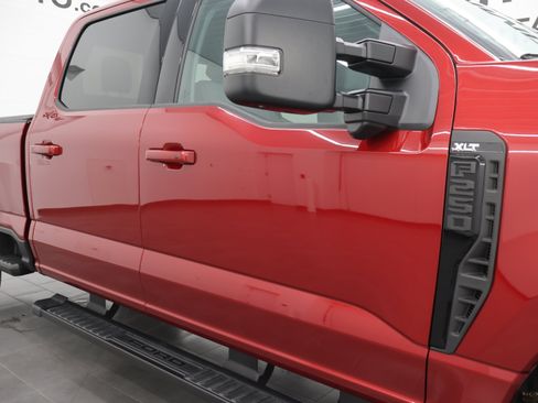 Used 2025 Ford F250 XLT w/ Black Appearance Package AWD/4WD image 29